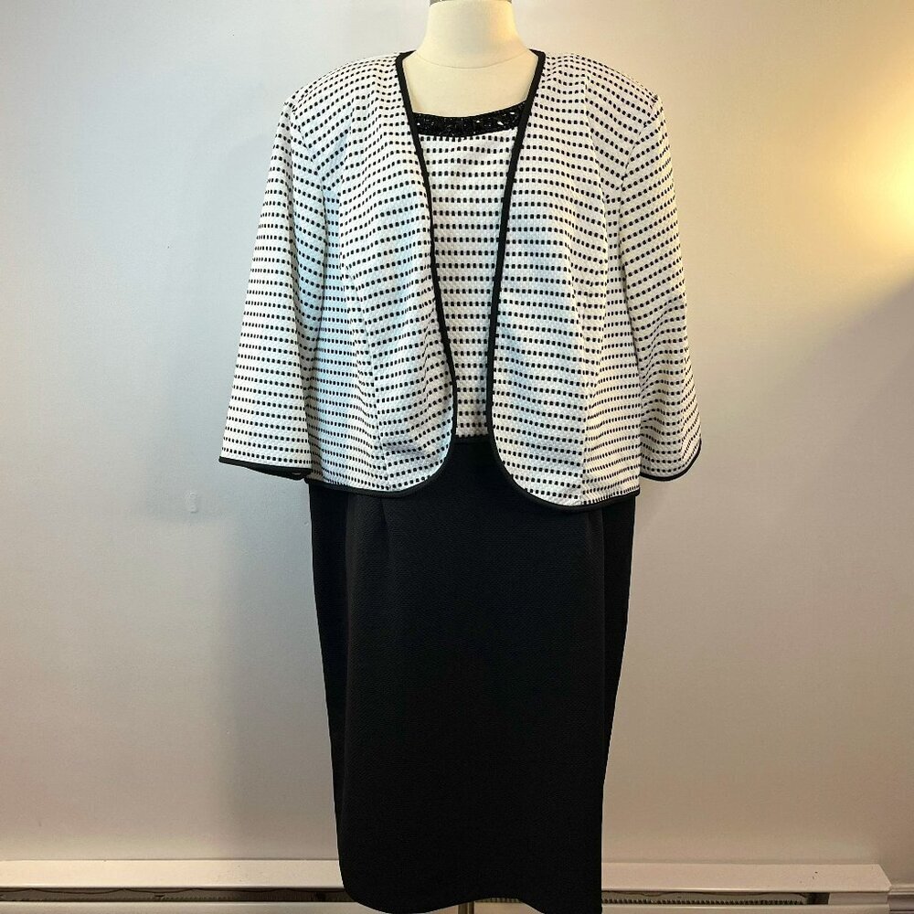 Maya Brooke Women's Sleeveless Dress and 3/4 Sleeve Jacket 2-Pc Set - Size 24W